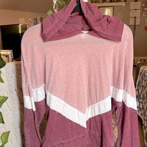 Light breathable pink hoodie